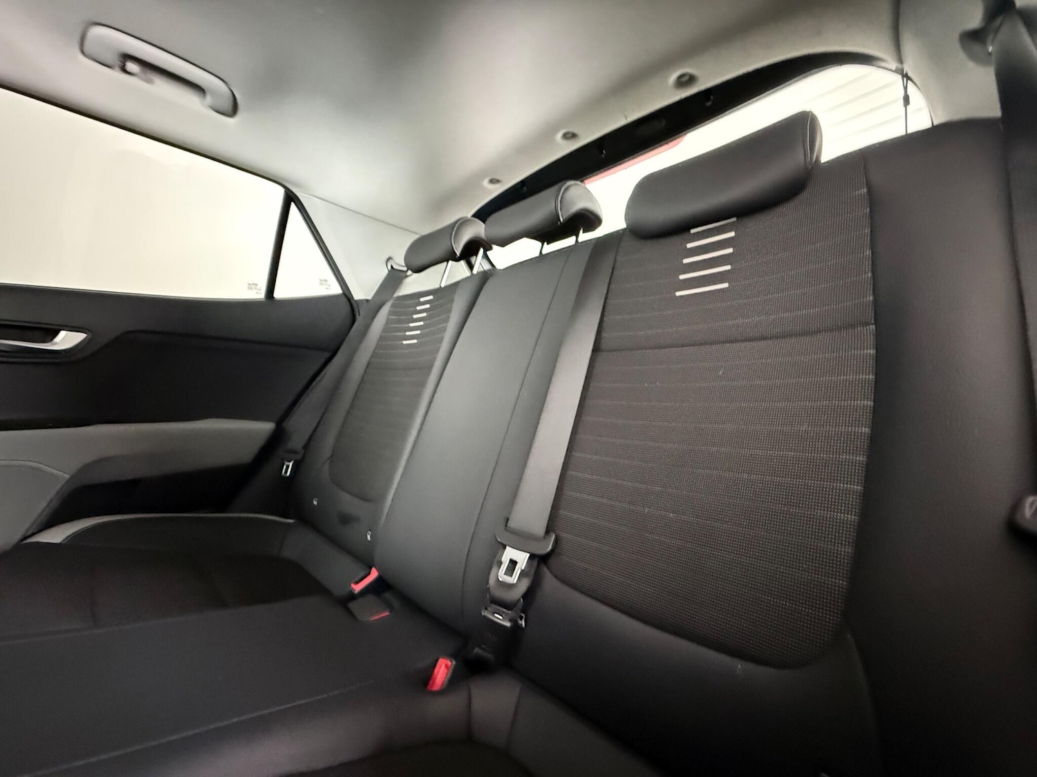 Used Kia Stonic 2019 for sale - 77461053: Photo 15