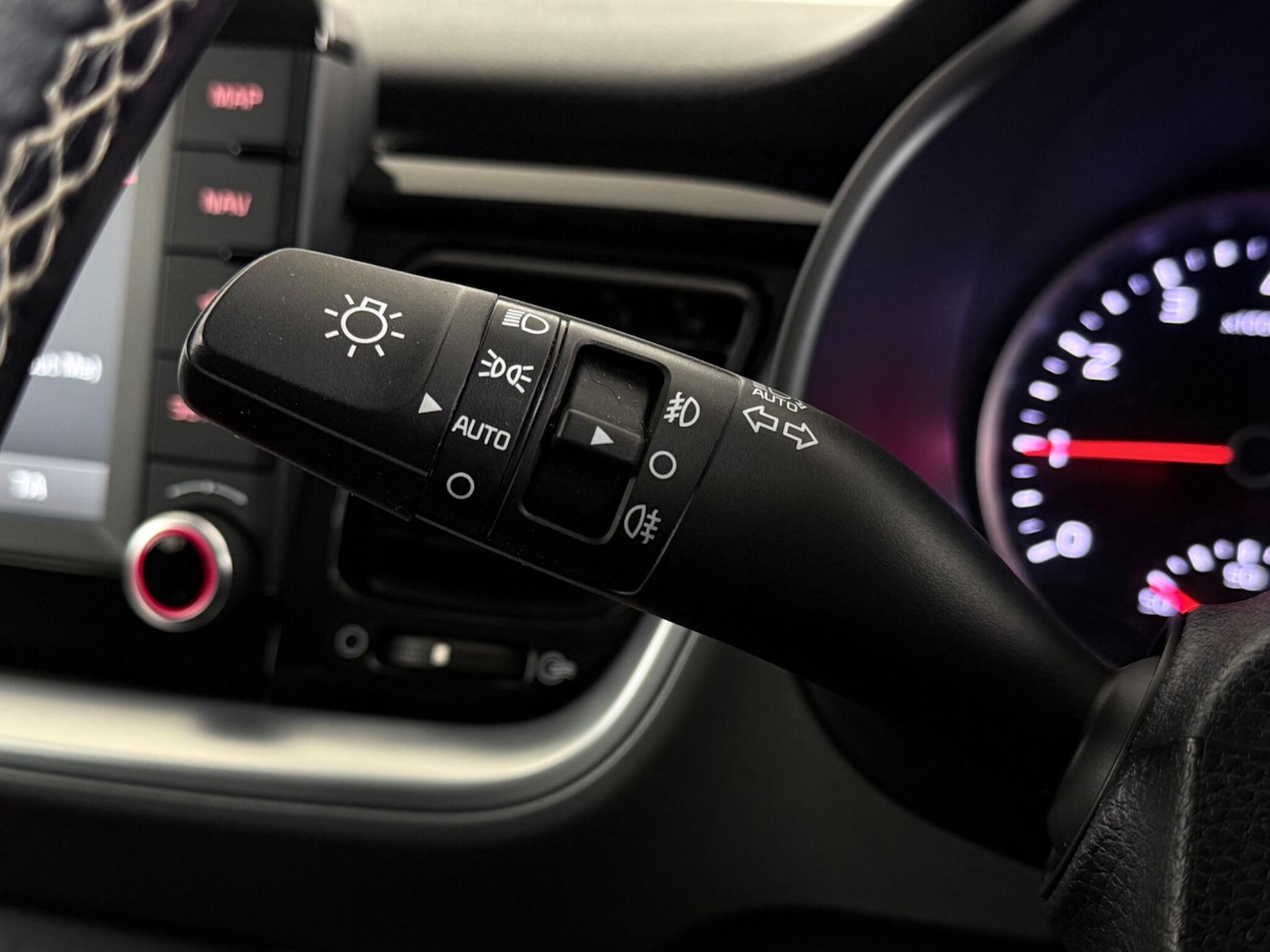 Used Kia Stonic 2019 for sale - 77461053: Photo 20