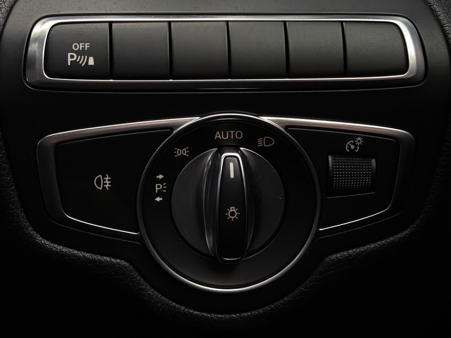 Used Mercedes-Benz C Class 2017 for sale - 77371907: Photo 25