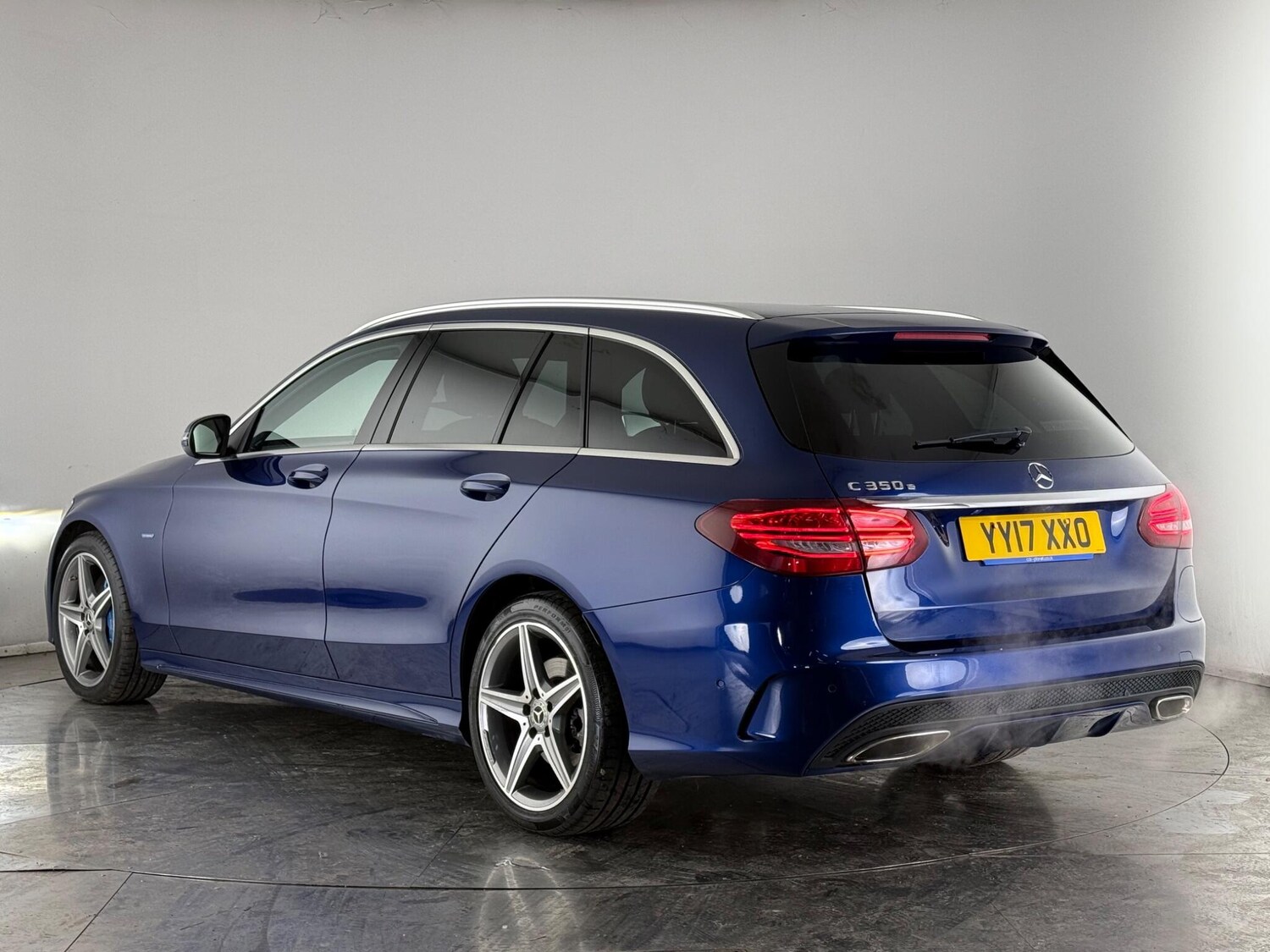 Used Mercedes-Benz C Class 2017 for sale - 77371907: Photo 4