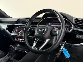 Used Audi Q3 2020 for sale - 79577513: Photo