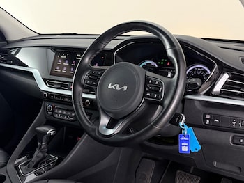 Used Kia Niro 2022 for sale - 78923461: Photo
