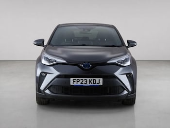 Used Toyota C-HR 2023 for sale - 79189149: Photo
