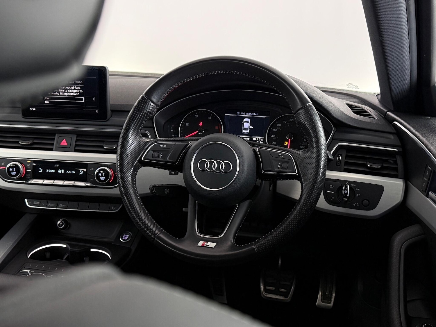 Used Audi A4 2016 for sale - 77180833: Photo 14