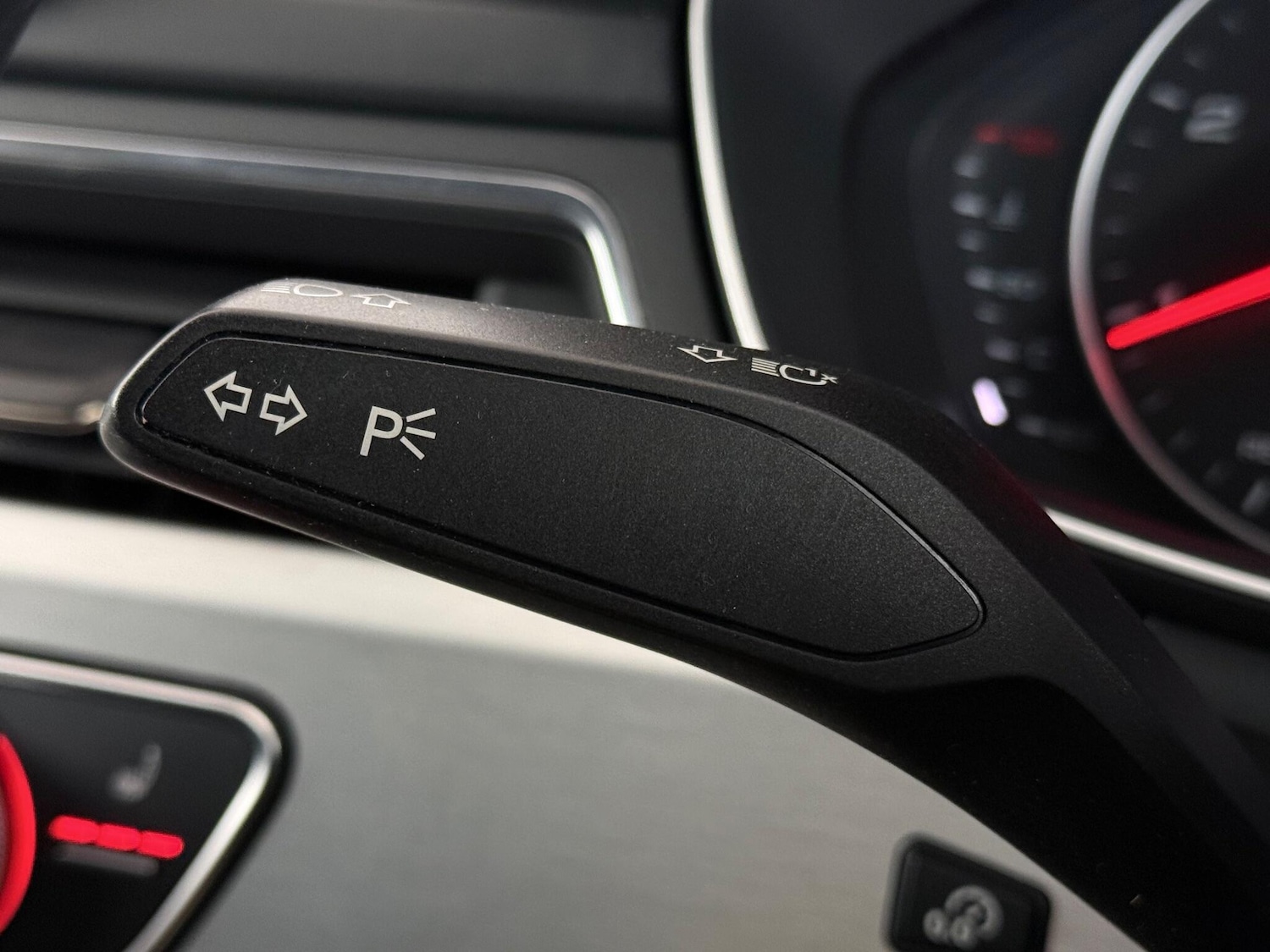 Used Audi A4 2016 for sale - 77180833: Photo 21