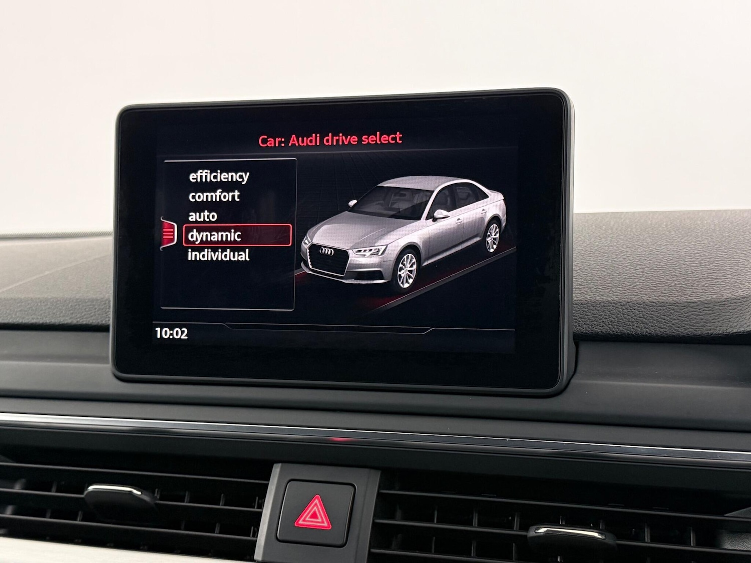 Used Audi A4 2016 for sale - 77180833: Photo 23