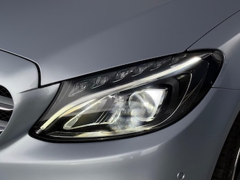 Used Mercedes-Benz C Class 2018 for sale - 79329045: Photo