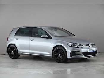 Used Volkswagen Golf 2019 for sale - 78405466: Photo