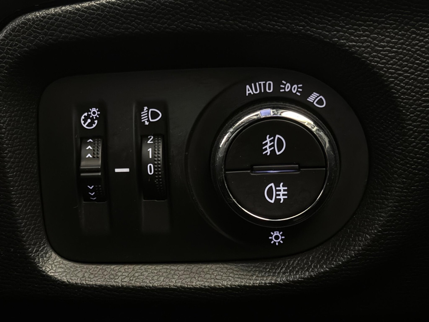 Used Vauxhall Corsa 2020 for sale - 77345788: Photo 26