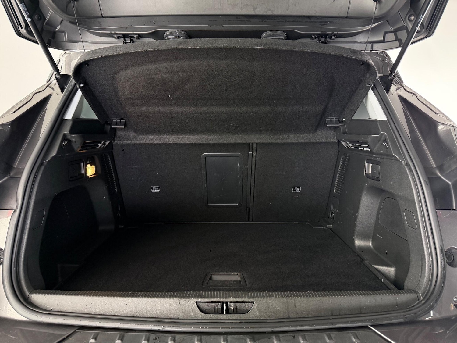 Used Vauxhall Grandland X 2019 for sale - 77222058: Photo 8