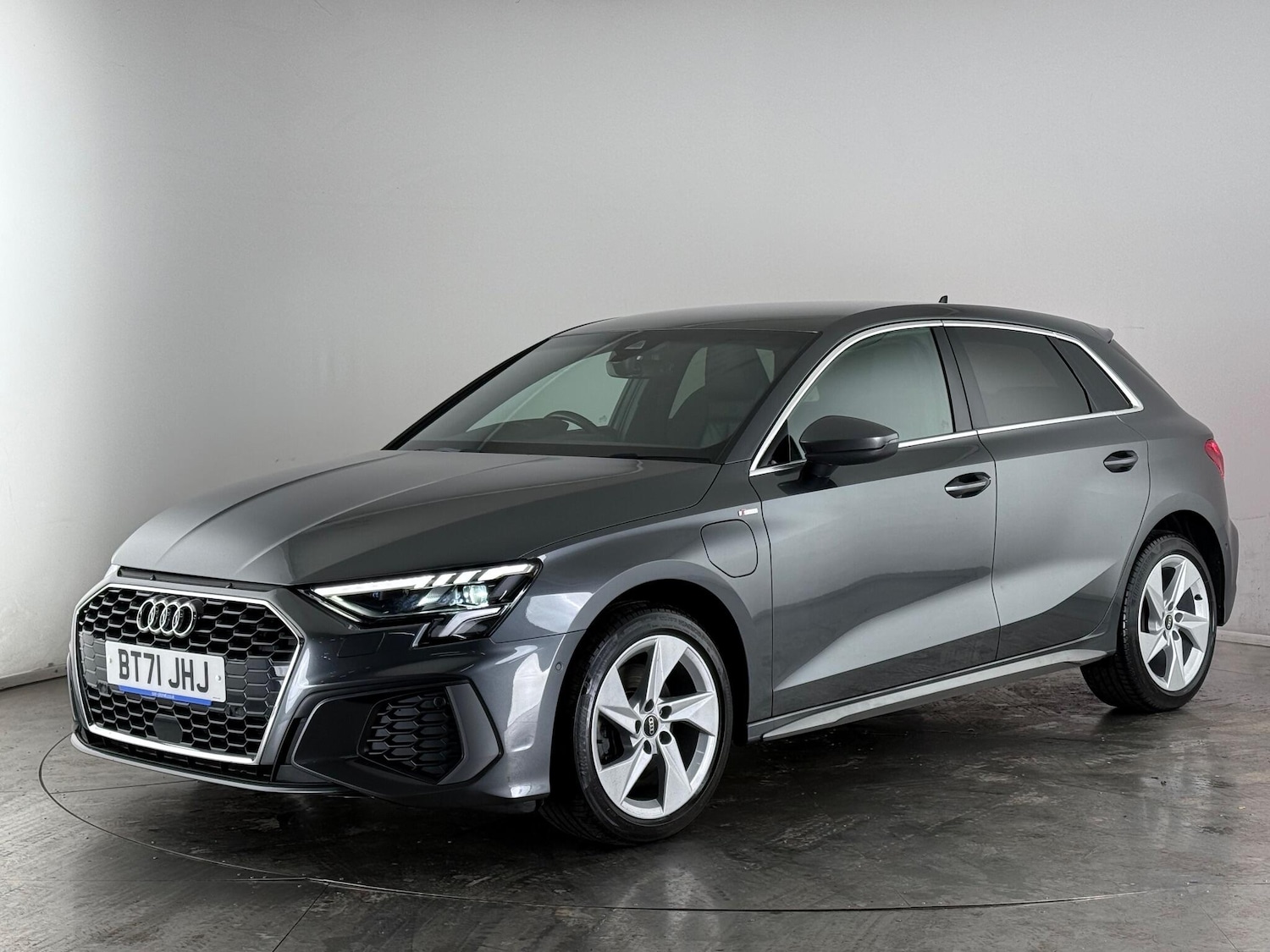 Used Audi A3 2021 for sale - 77181008: Photo 2