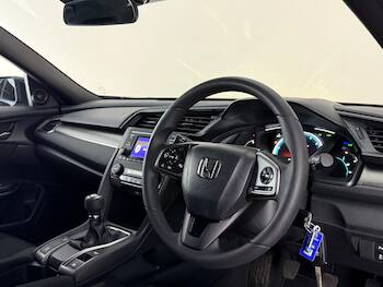 Used Honda Civic 2020 for sale - 79577518: Photo