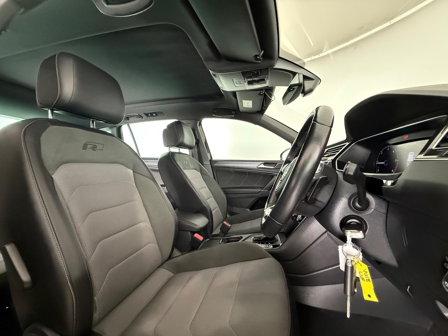 Used Volkswagen Tiguan 2018 for sale - 77242922: Photo 12