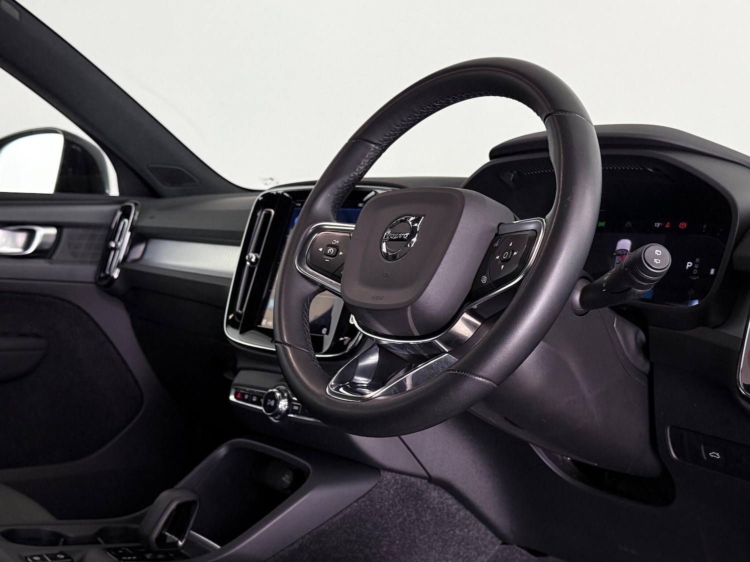 Used Volvo XC40 2022 for sale - 76688717: Photo 26