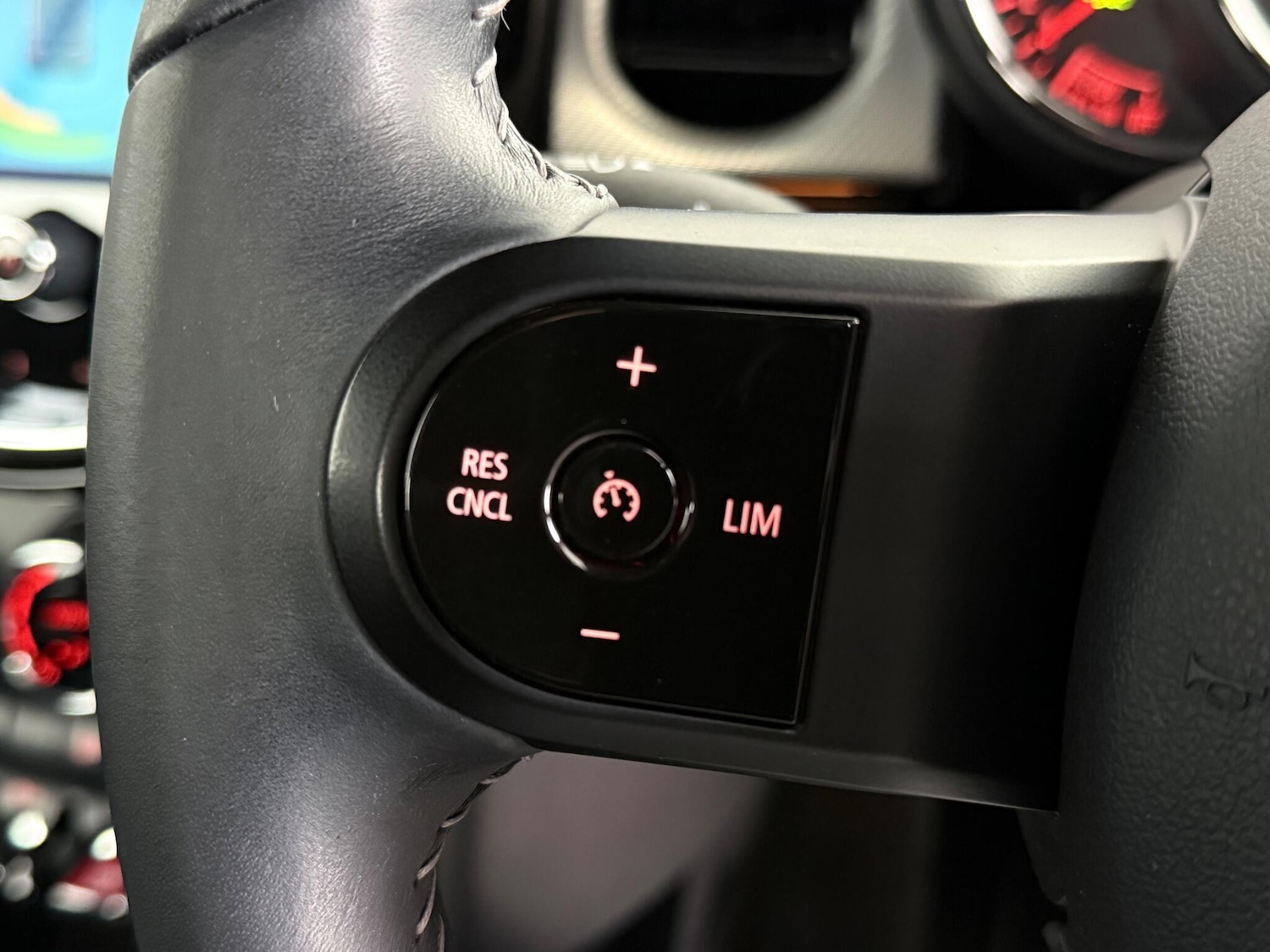 Used MINI Convertible 2022 for sale - 76644935: Photo 26