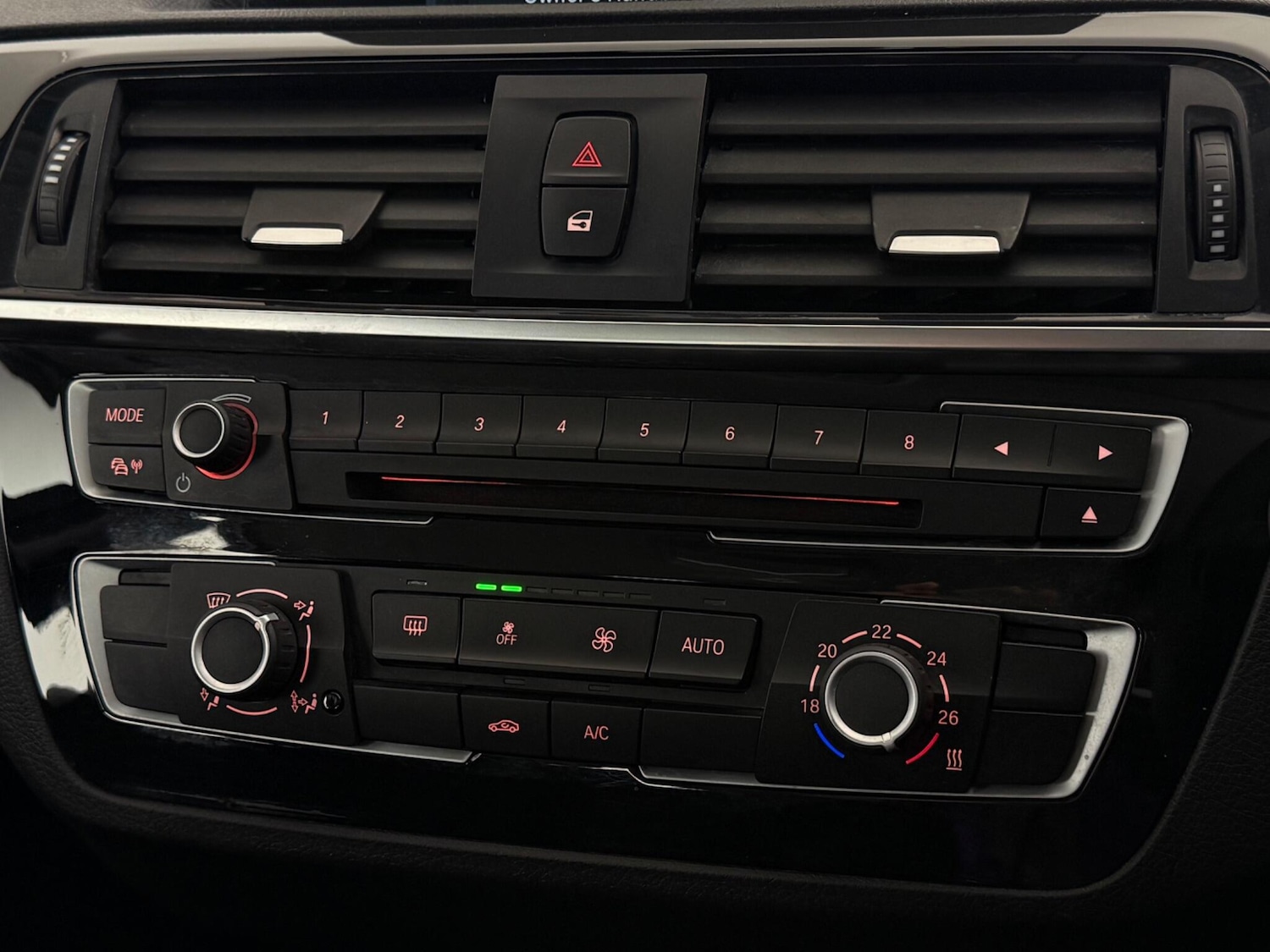 Used BMW 1 Series 2018 for sale - 78048302: Photo 26