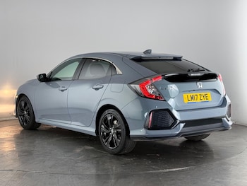 Used Honda Civic 2017 for sale - 76468729: Photo