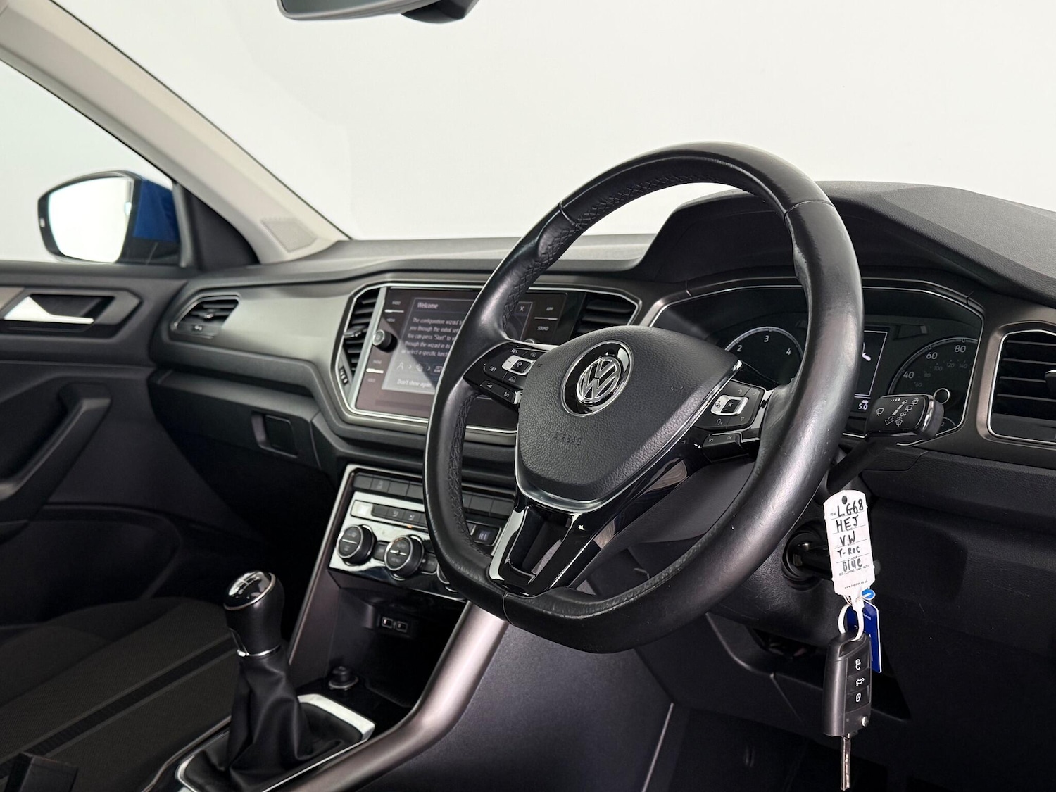 Used Volkswagen T-Roc 2018 for sale - 77246456: Photo 10