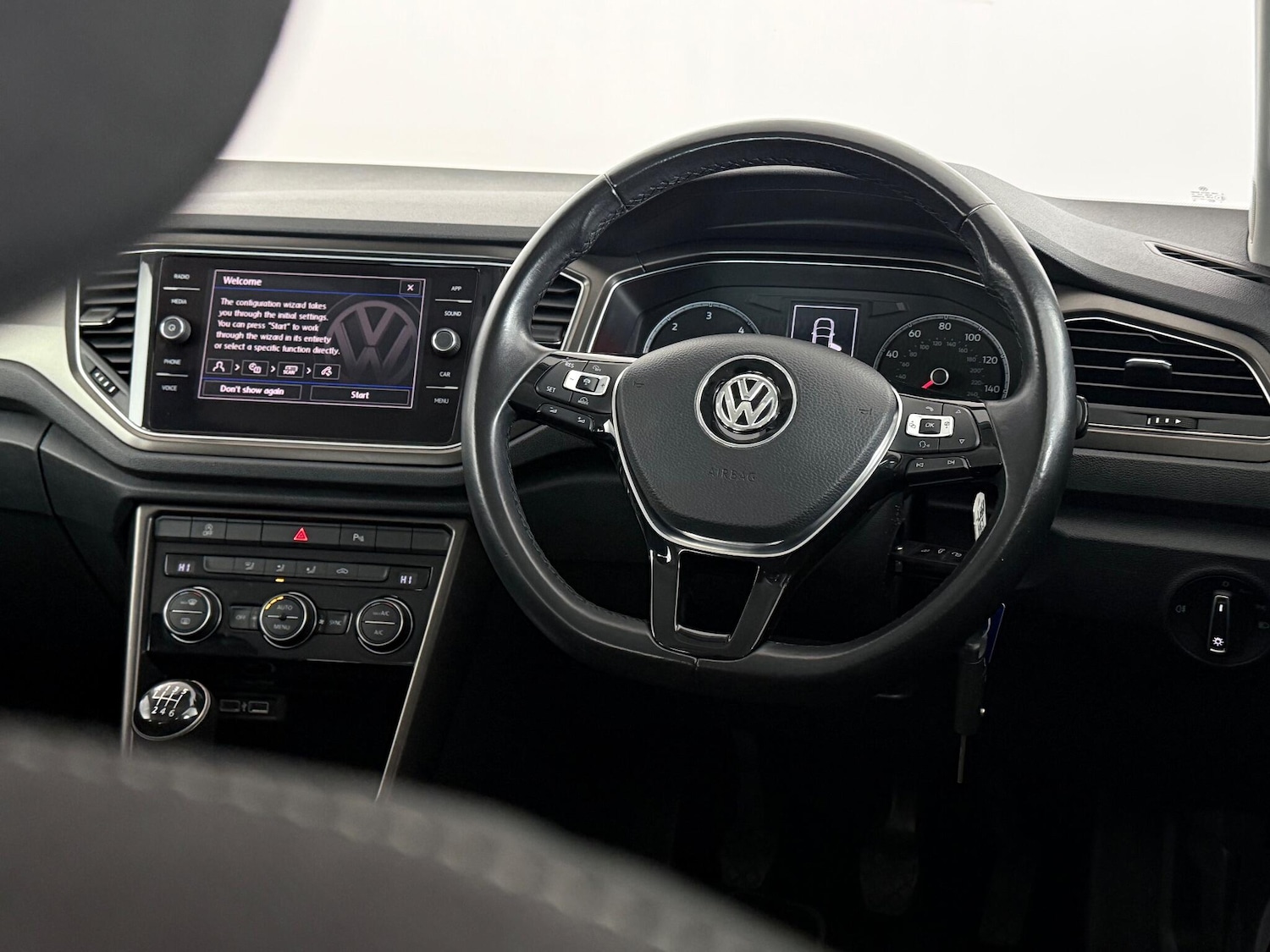 Used Volkswagen T-Roc 2018 for sale - 77246456: Photo 17