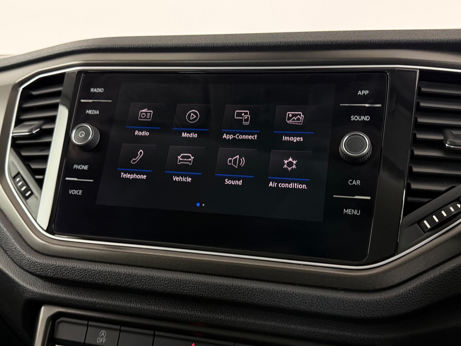 Used Volkswagen T-Roc 2018 for sale - 77246456: Photo 27