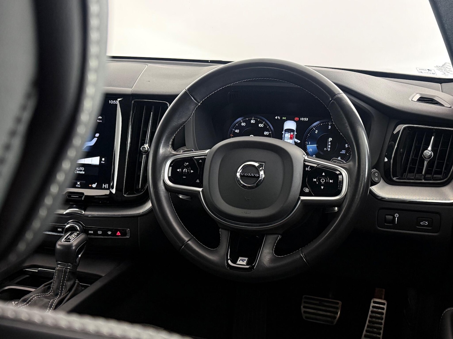 Used Volvo XC60 2019 for sale - 77575497: Photo 18