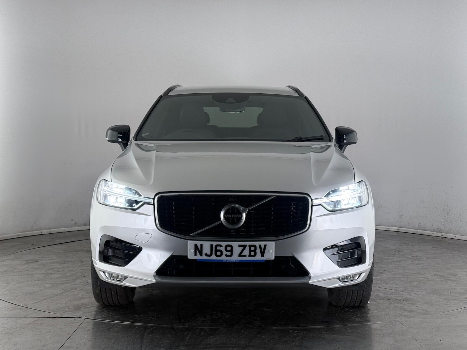 Used Volvo XC60 2019 for sale - 77575497: Photo 5