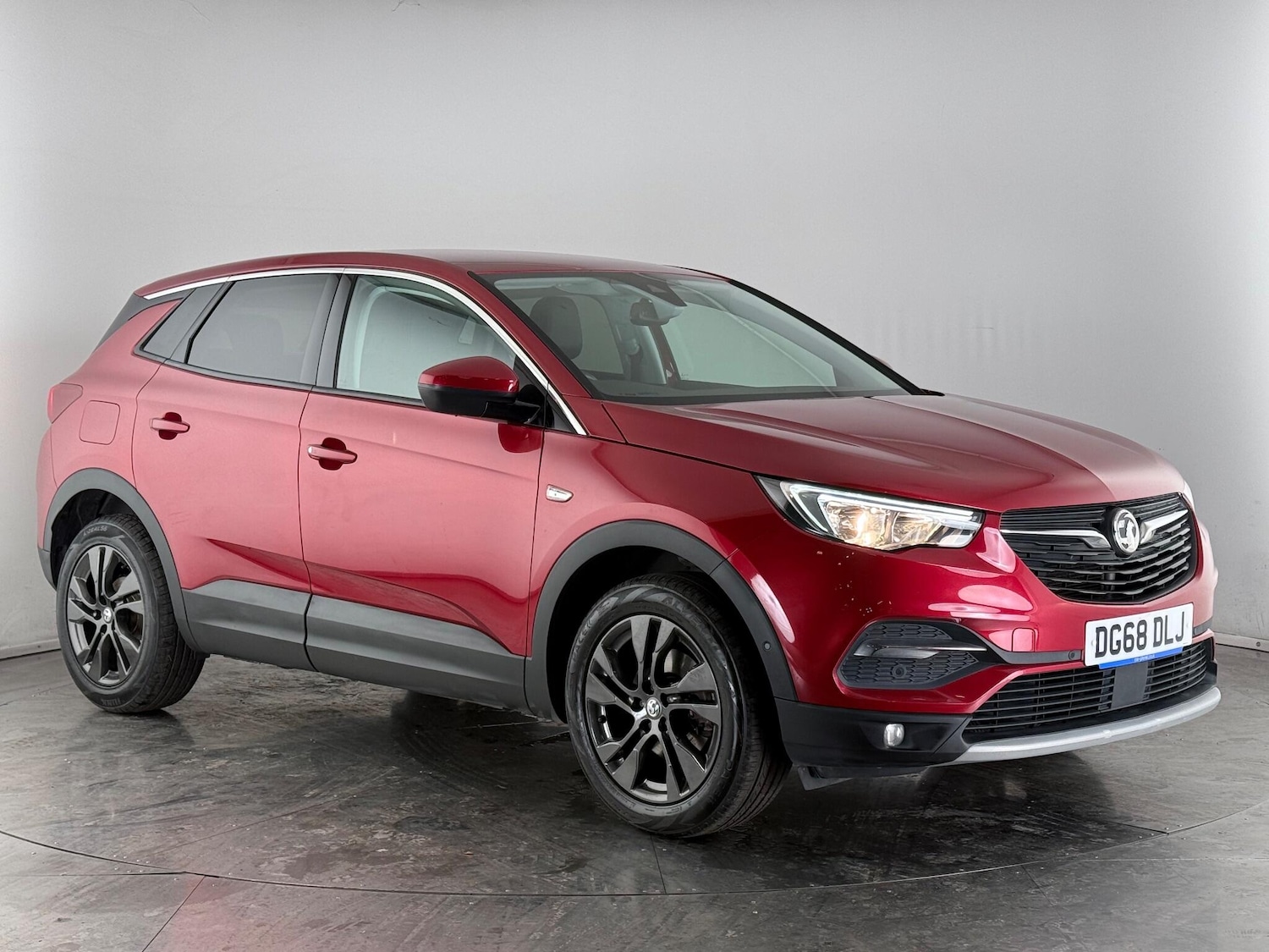 Used Vauxhall Grandland X 2018 for sale - 76468312: Photo 1