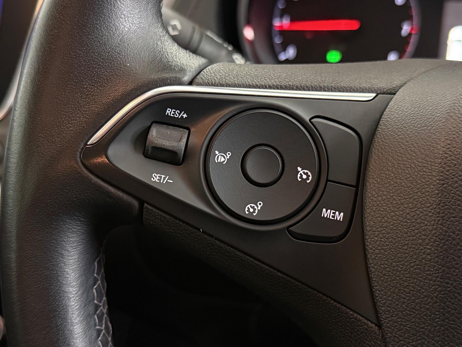 Used Vauxhall Grandland X 2018 for sale - 76468312: Photo 24