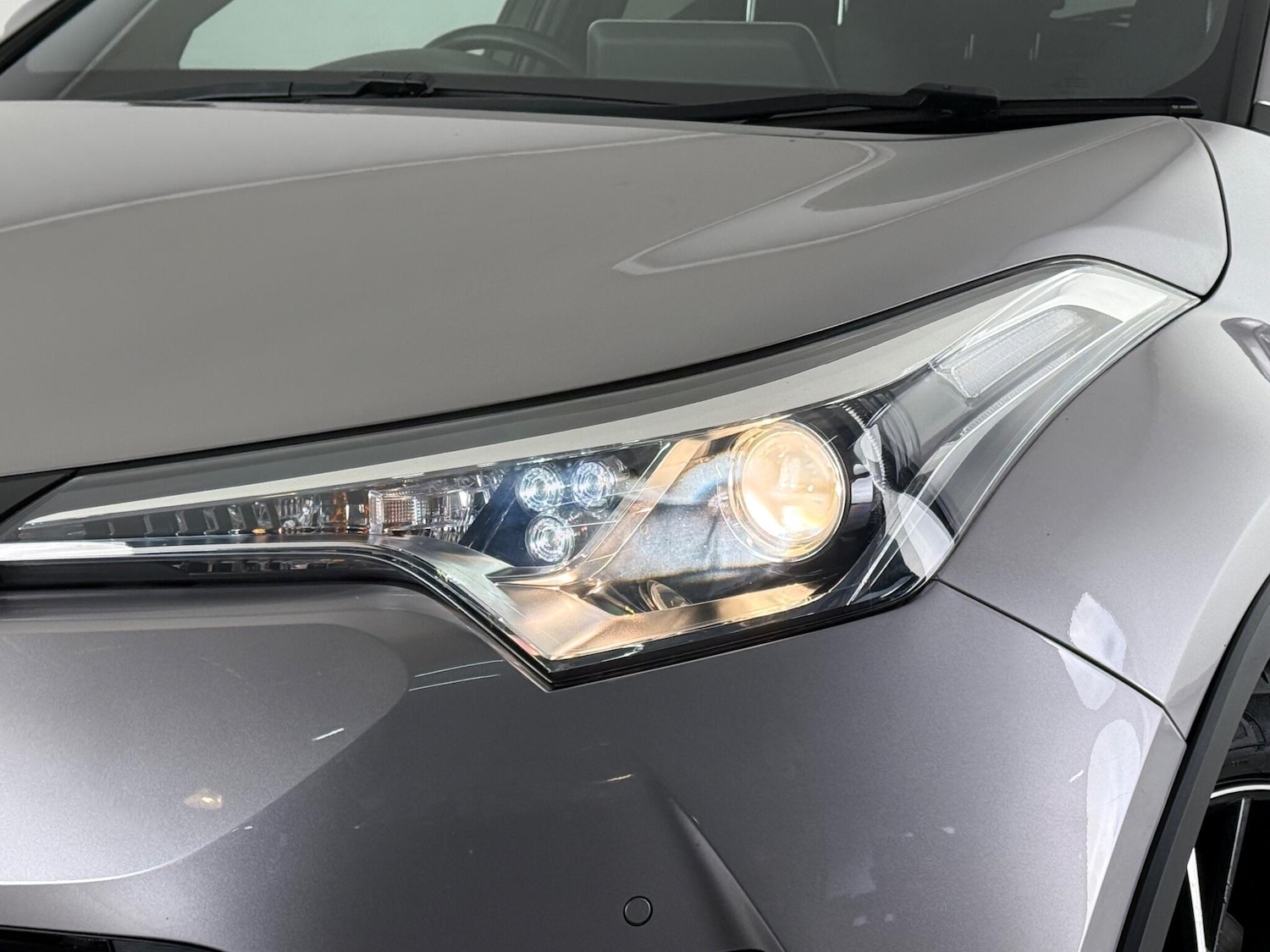Used Toyota C-HR 2019 for sale - 77180897: Photo 7