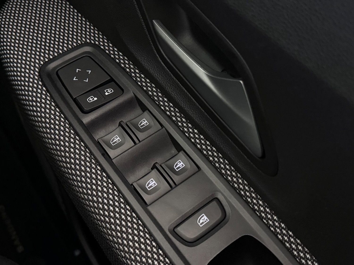 Used Dacia Sandero 2024 for sale - 77216886: Photo 16