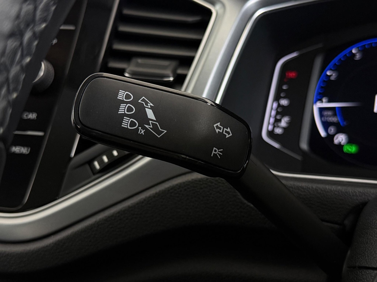 Used Volkswagen T-Roc 2021 for sale - 77181033: Photo 23