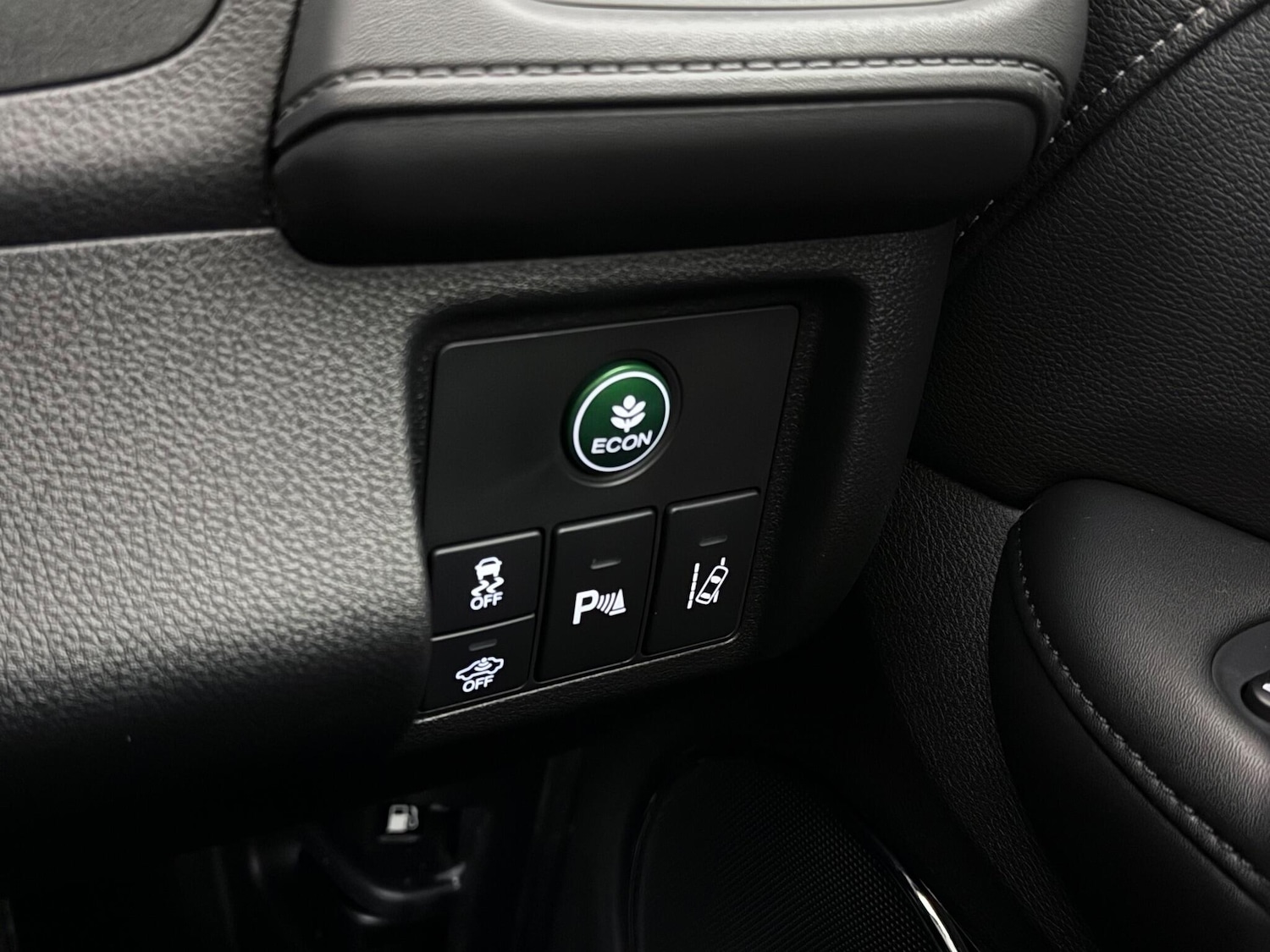 Used Honda HR-V 2017 for sale - 77242944: Photo 31