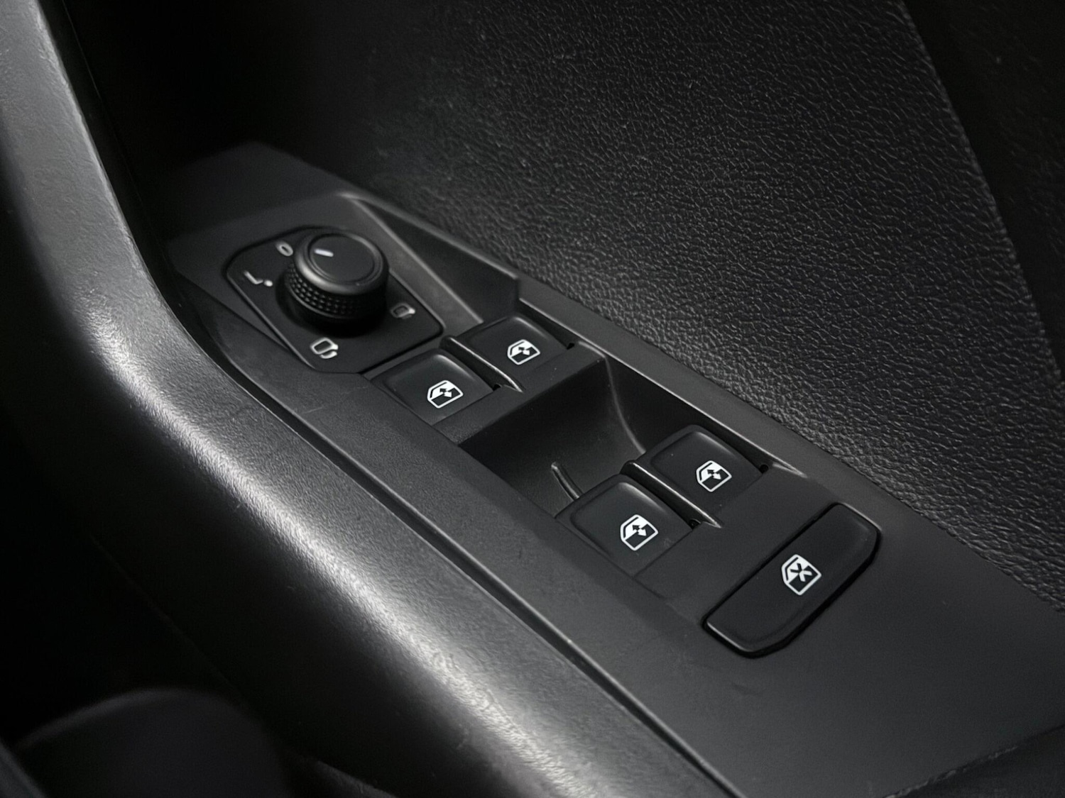 Used Volkswagen T-Cross 2023 for sale - 78087267: Photo 21