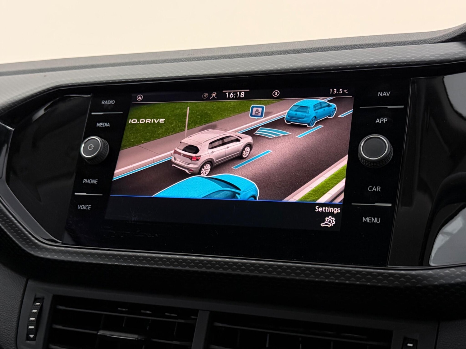 Used Volkswagen T-Cross 2023 for sale - 78087267: Photo 27