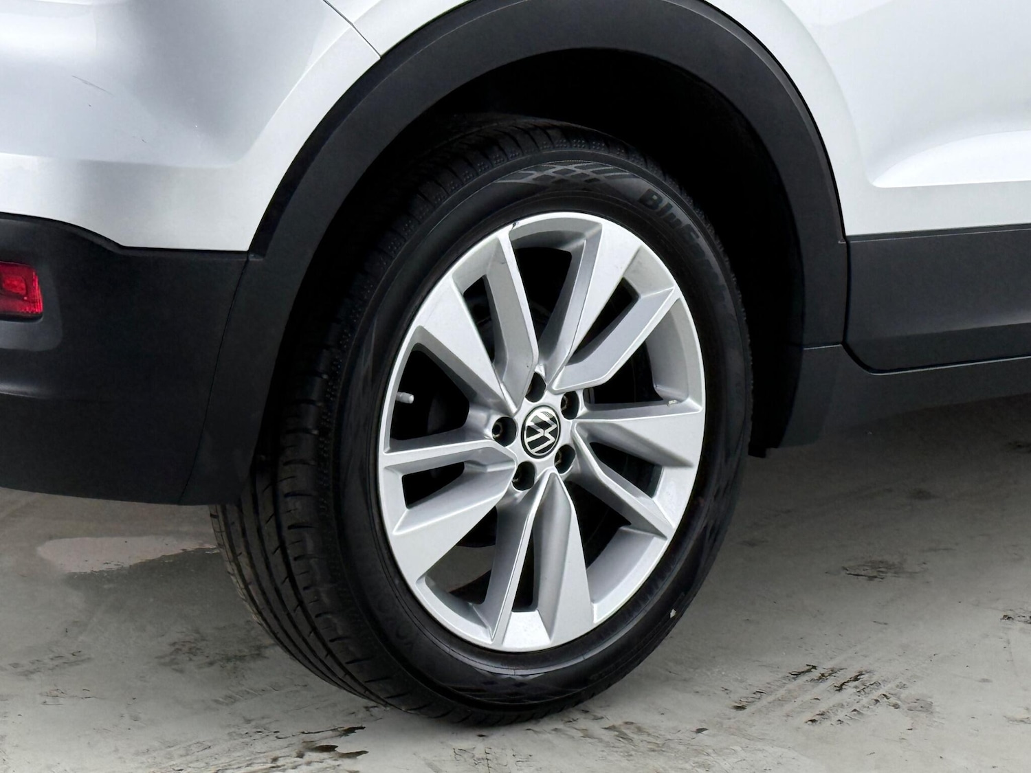 Used Volkswagen T-Cross 2023 for sale - 78087267: Photo 8