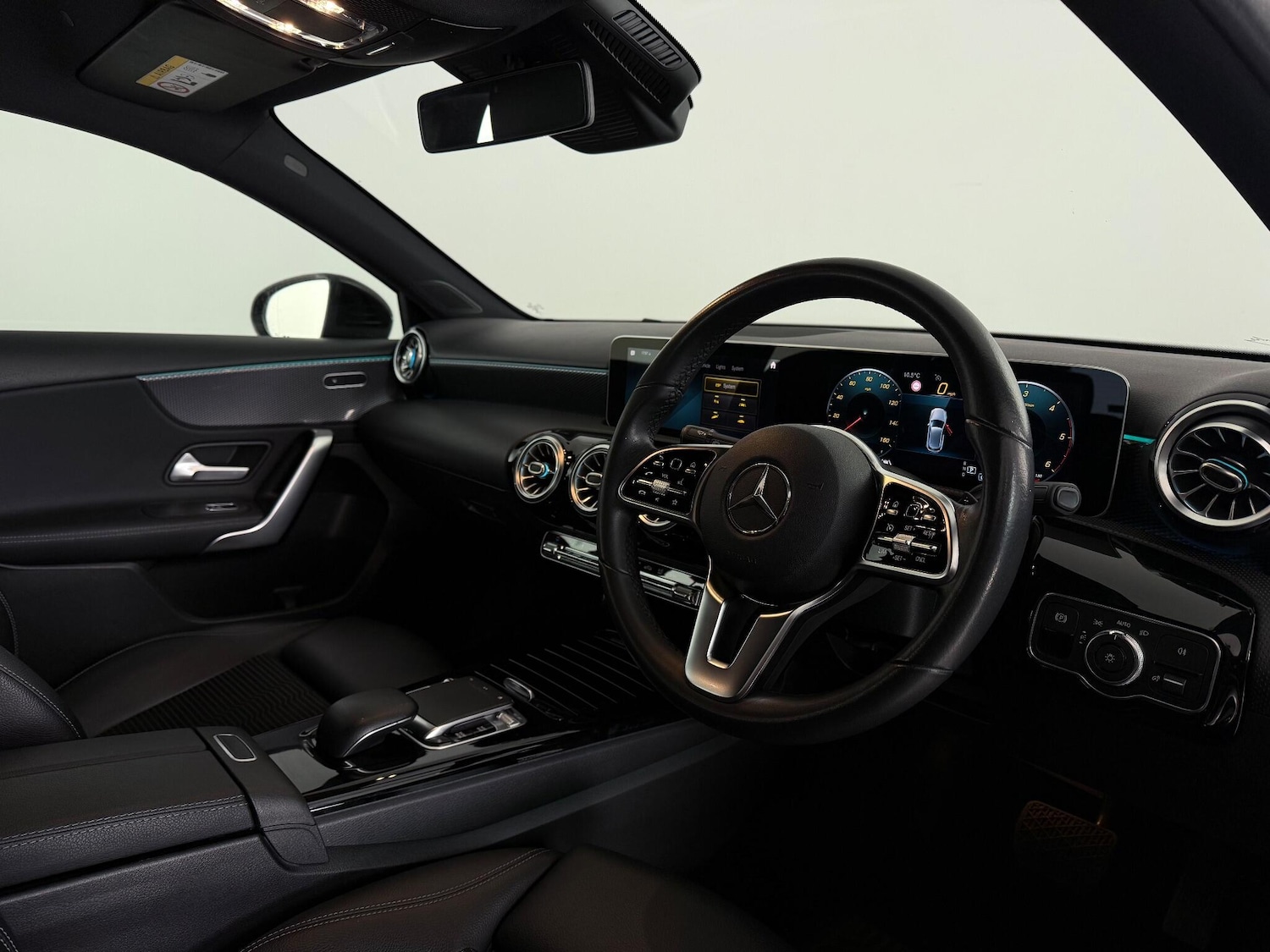 Used Mercedes-Benz A-Class 2018 for sale - 77221940: Photo 11