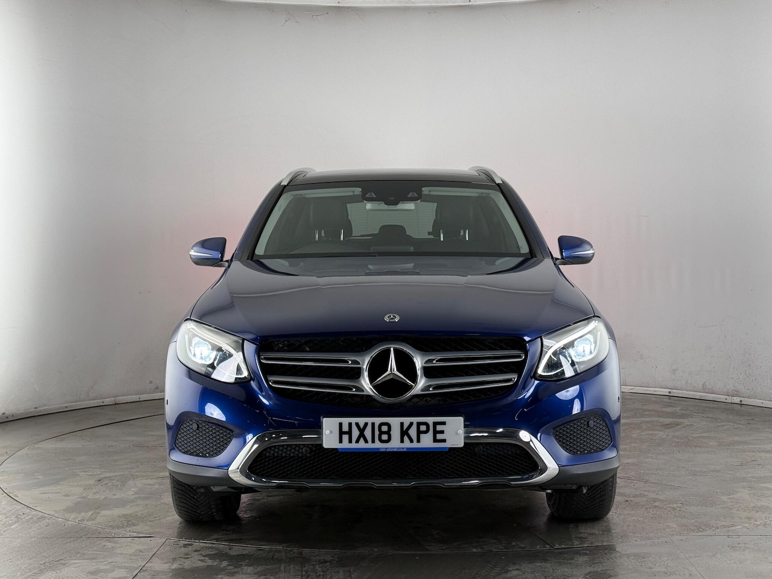 Used Mercedes-Benz GLC 2018 for sale - 77364847: Photo 2