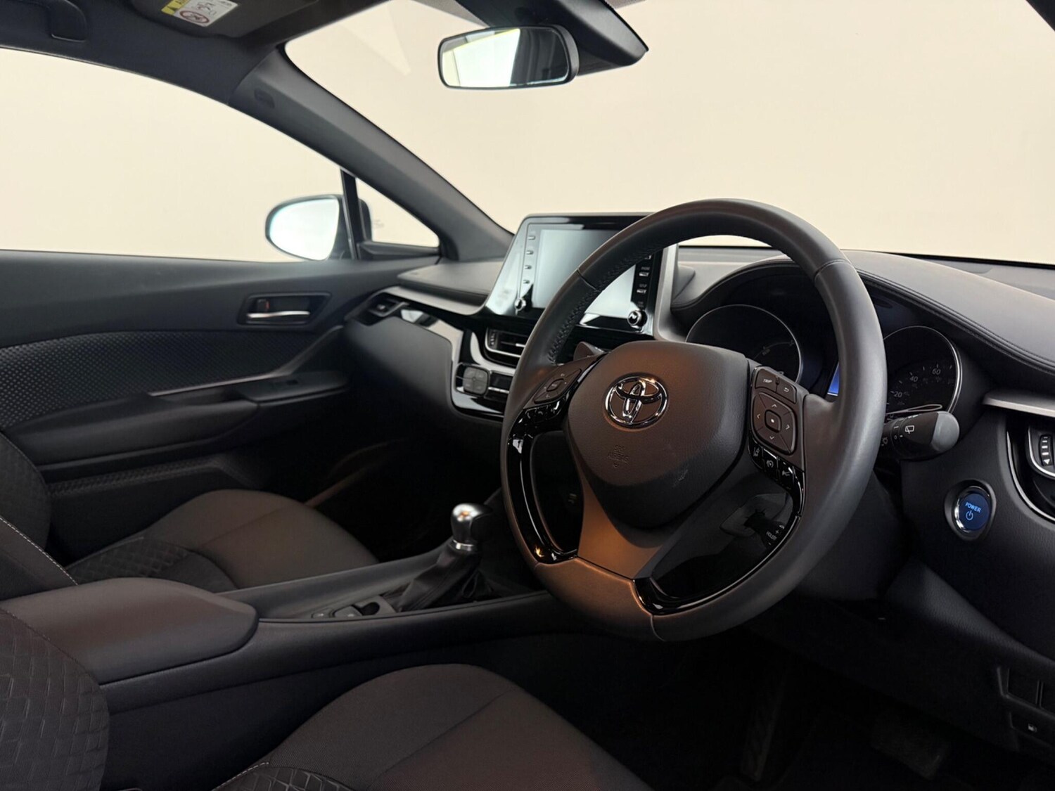 Used Toyota C-HR 2023 for sale - 78144166: Photo 10