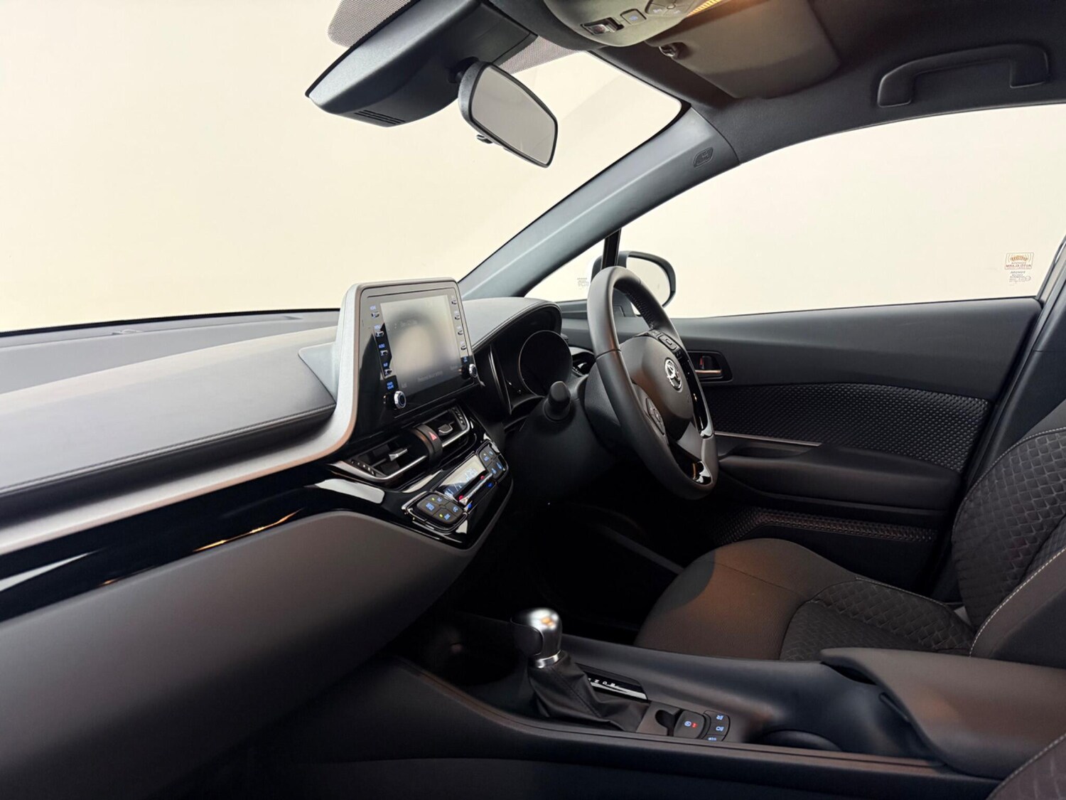 Used Toyota C-HR 2023 for sale - 78144166: Photo 12