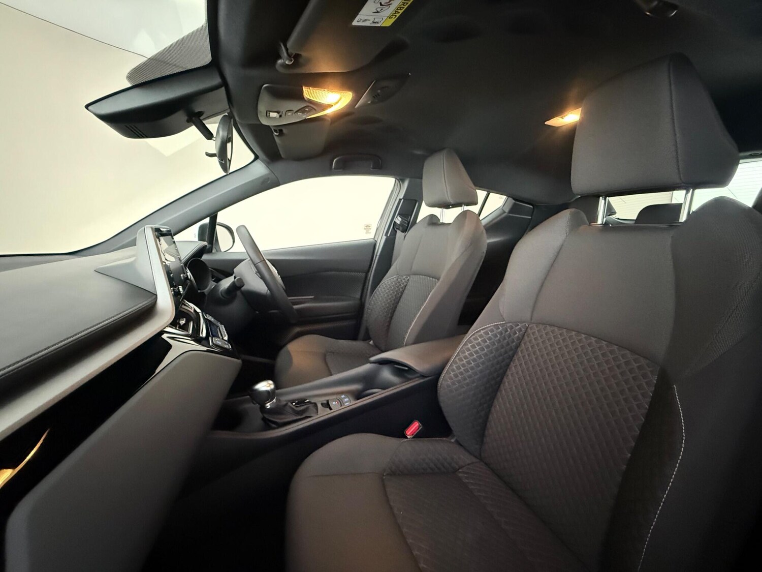 Used Toyota C-HR 2023 for sale - 78144166: Photo 13