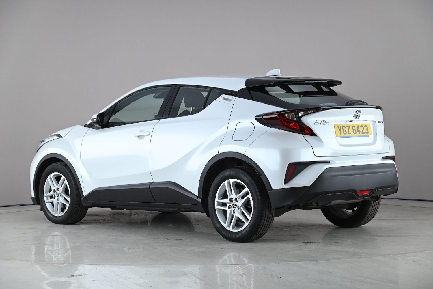 Used Toyota C-HR 2023 for sale - 78144166: Photo 3