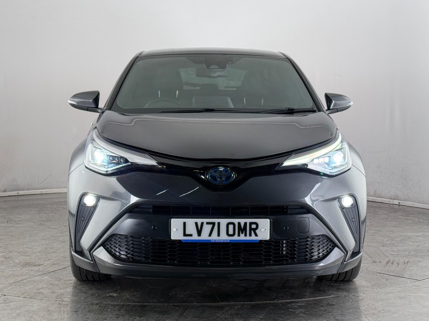 Used Toyota C-HR 2021 for sale - 77259876: Photo 2