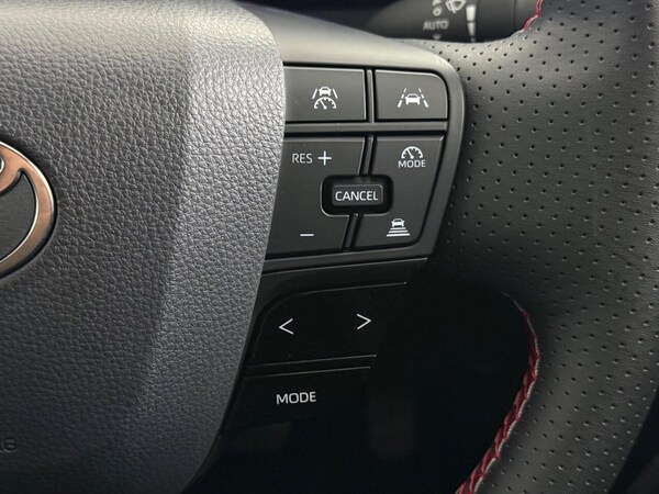 Used Toyota C-HR 2024 for sale - 76069202: Photo 21
