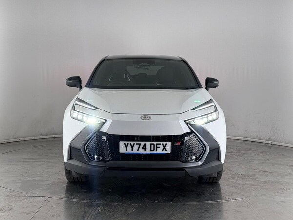 Used Toyota C-HR 2024 for sale - 76069202: Photo 2