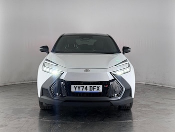 Used Toyota C-HR 2024 for sale - 76069202: Photo 2
