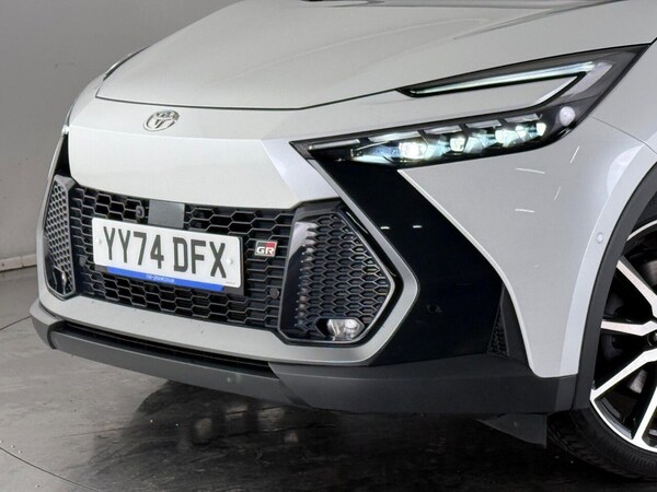 Used Toyota C-HR 2024 for sale - 76069202: Photo 41