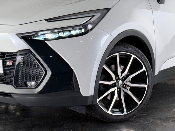 Used Toyota C-HR 2024 for sale - 76069202: Photo 42