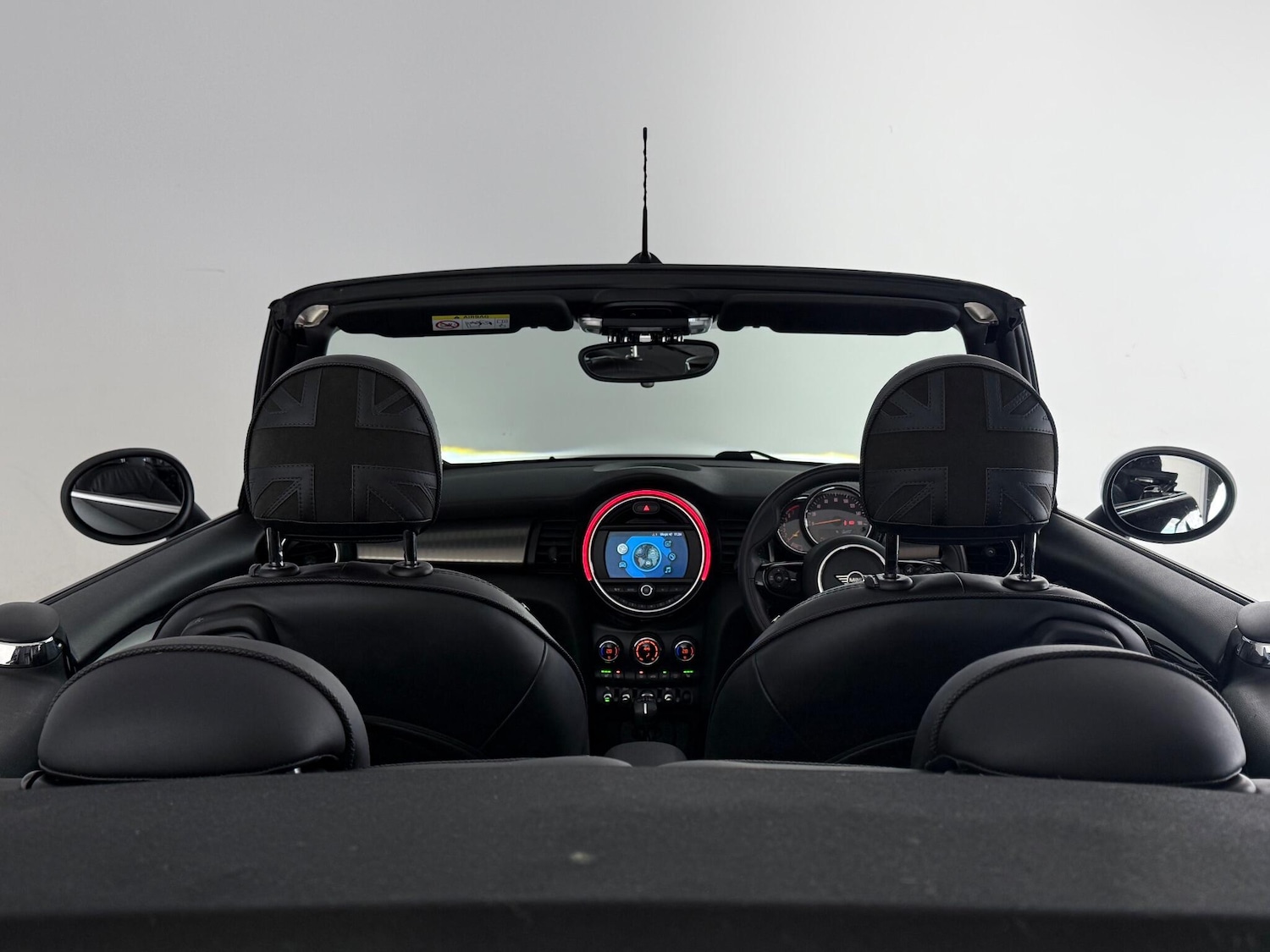 Used MINI Convertible 2019 for sale - 76899011: Photo 13