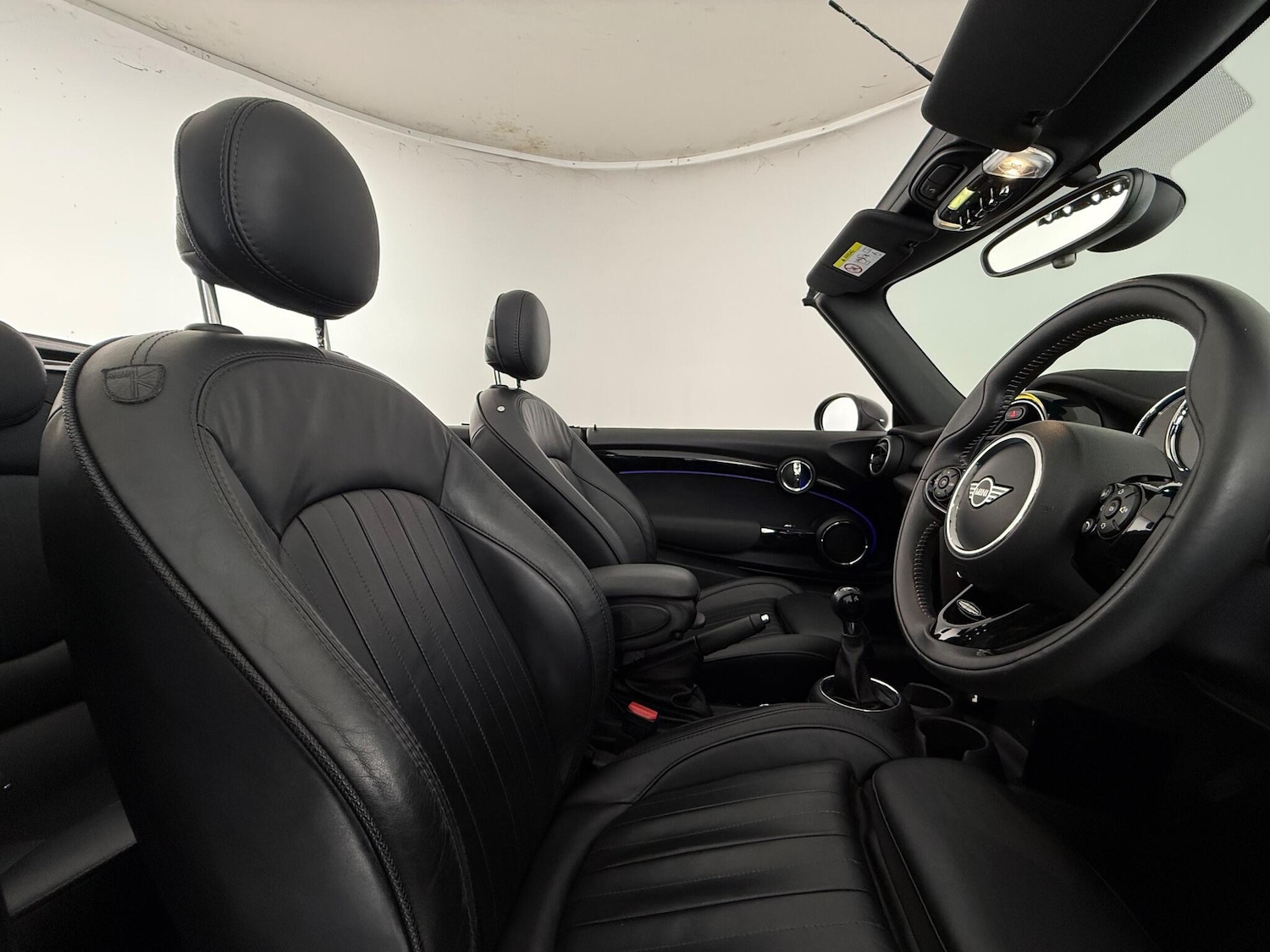 Used MINI Convertible 2019 for sale - 76899011: Photo 17