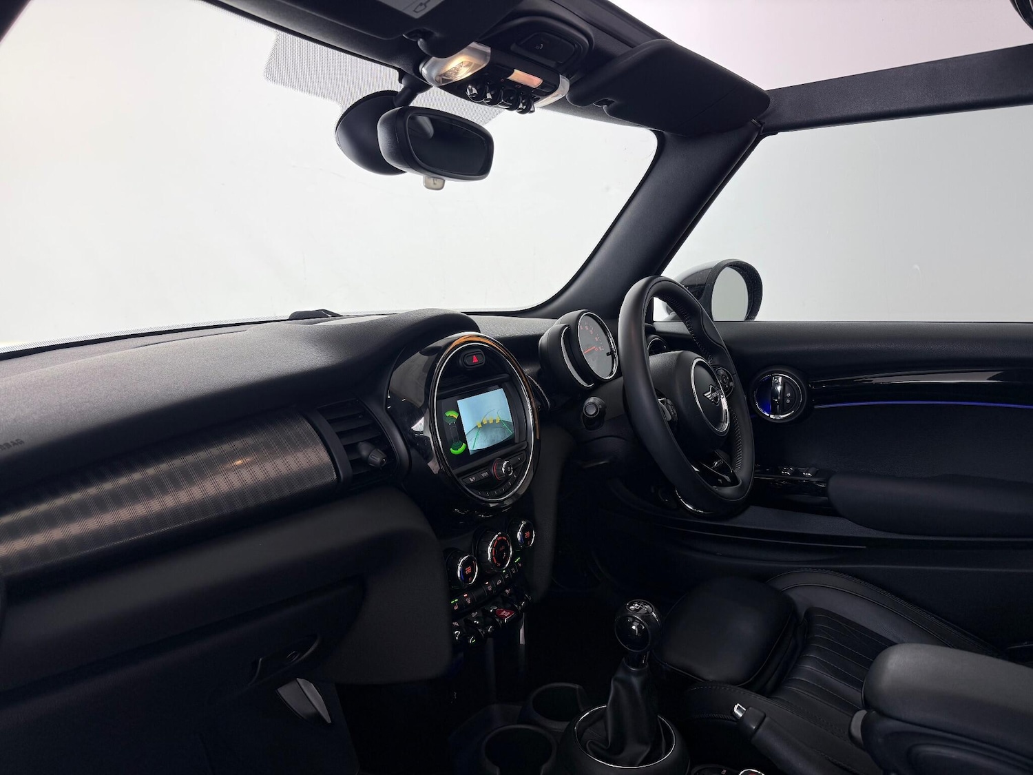 Used MINI Convertible 2019 for sale - 76899011: Photo 18